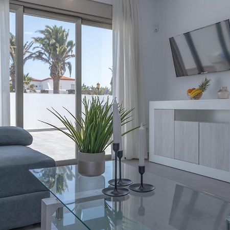 Apartment Family 1 Beachfront Corralejo By Holidays Home Εξωτερικό φωτογραφία